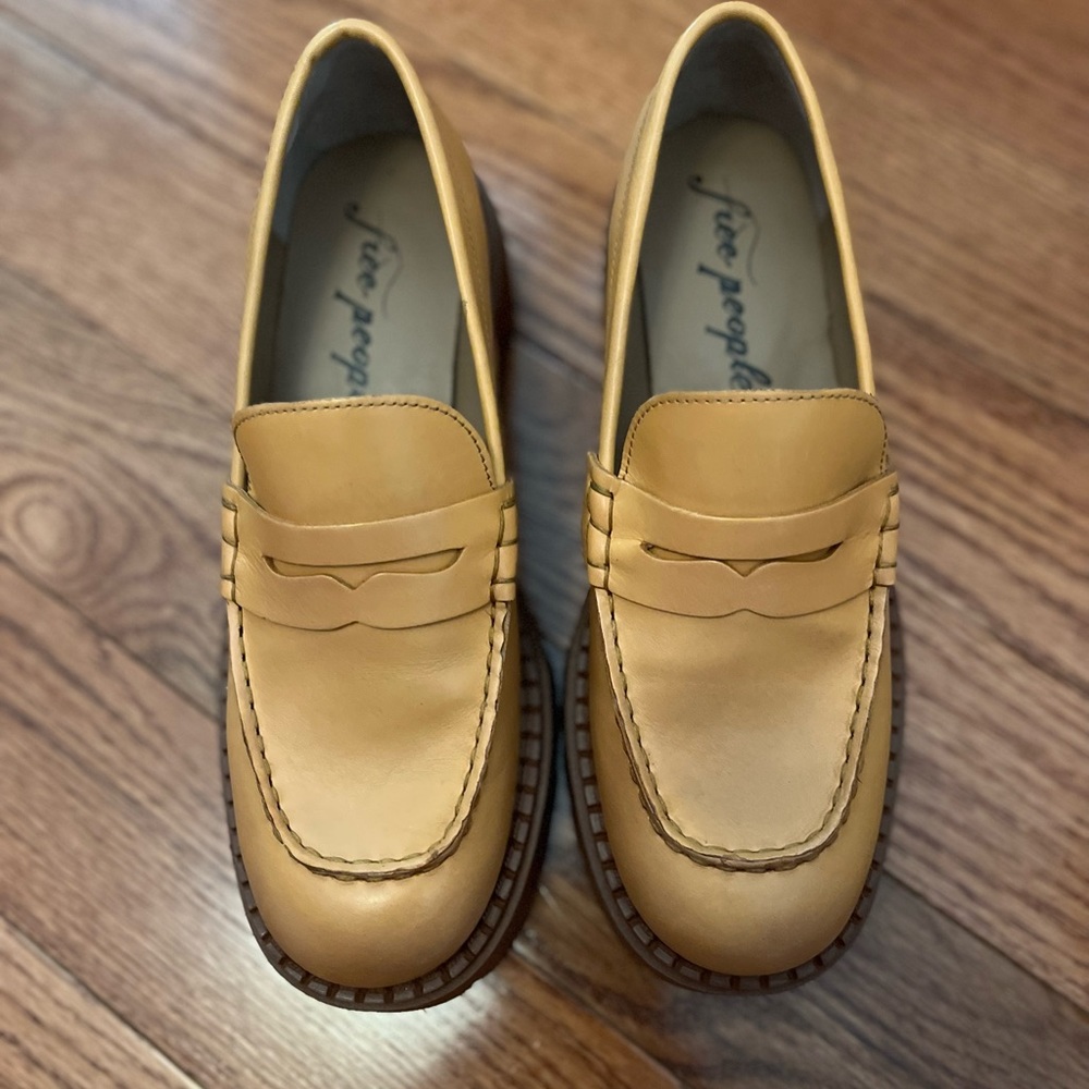 Brand New Never Worn Free People Lyra Lug Sole Loafer